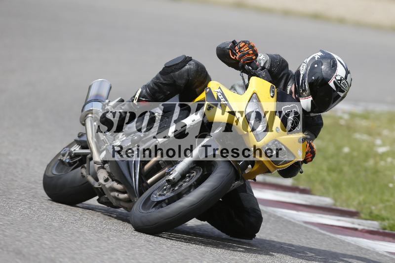 /10 20.04.2026  Pluess Moto Sport ADR/Freies Fahren/88